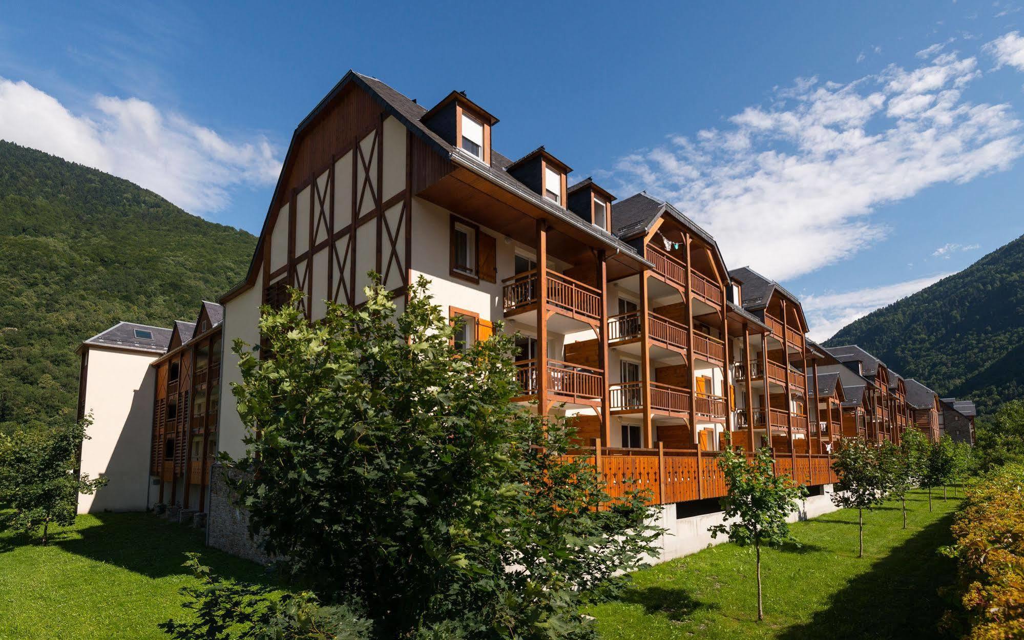 Lagrange Vacances Le Belvedere Saint-Mamet Luaran gambar