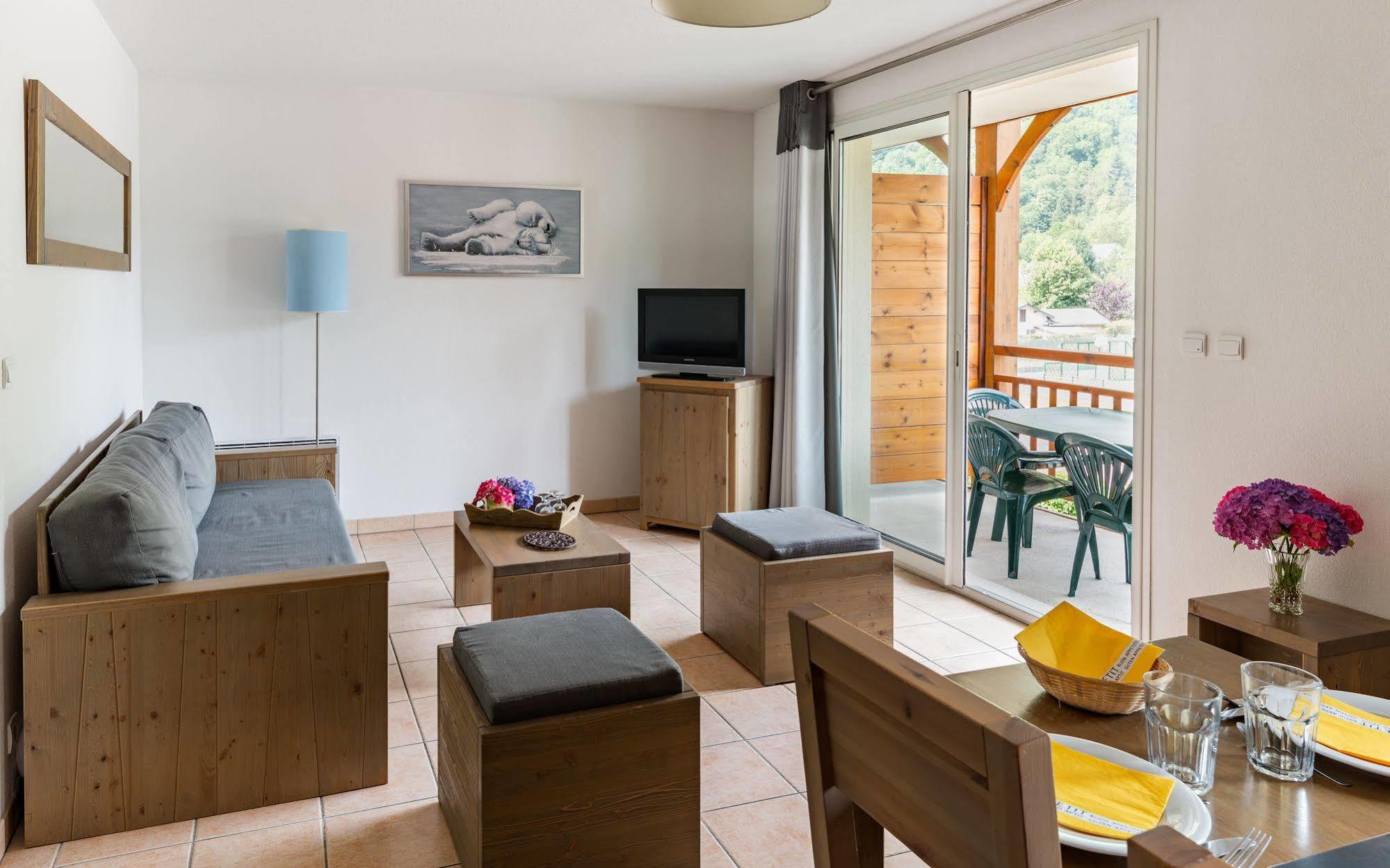 Lagrange Vacances Le Belvedere Saint-Mamet Luaran gambar